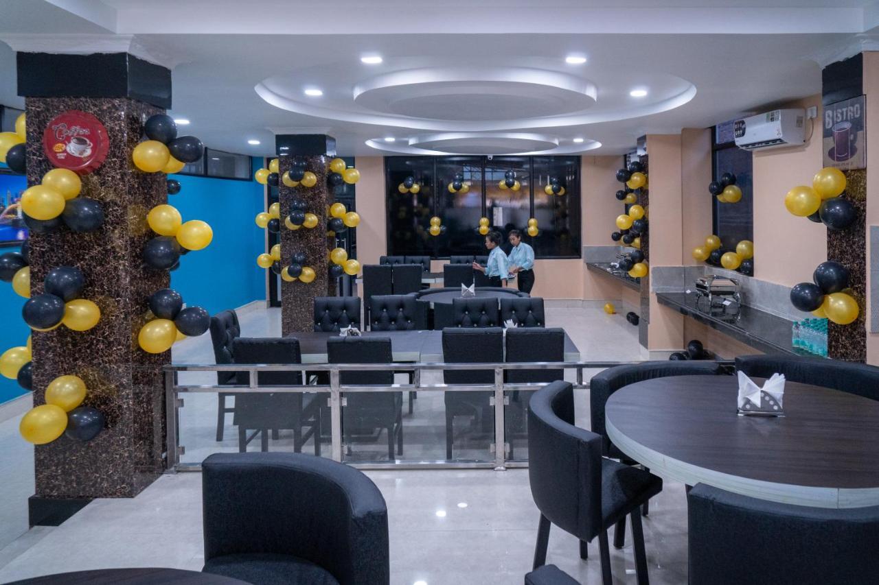The Four Season Hotel Dimapur Екстер'єр фото